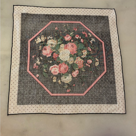 Vintage Cranston Floral Scarf / Fabric Square - black floral design - Picture 5 of 5